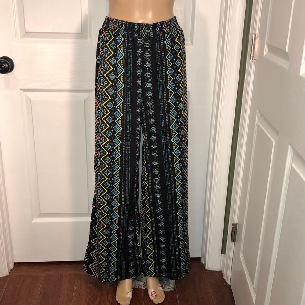 Charlotte Russe Multi-Color Pants M
